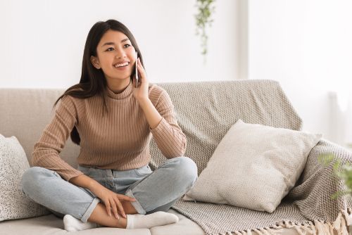 5 Tips for Staying Connected With Your Family and Friends